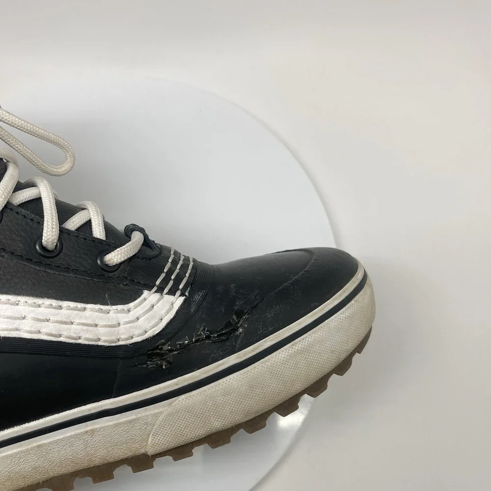 Vans Boots Mens 9.5 Standard Mid Snow MTE‎ Black White Lace Up Waterproof See